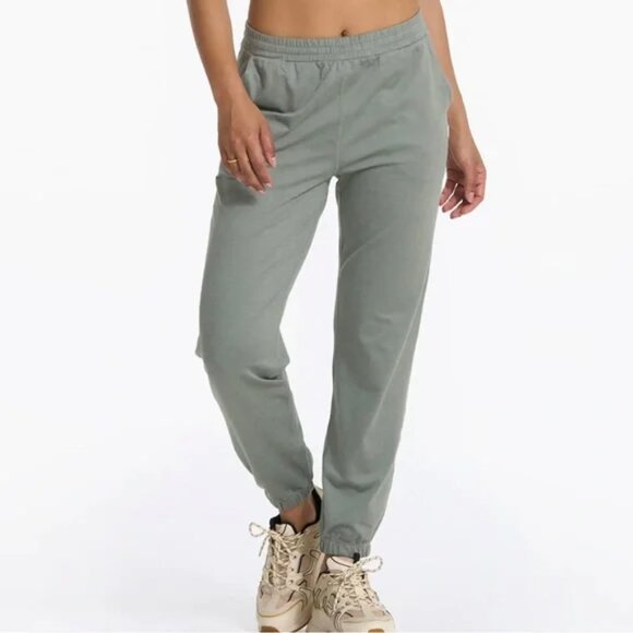Vuori Pants - Vuori Boyfriend Sweatpant Joggers Pockets Laurel Heather Green Women's Size S